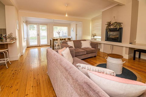 The Pearl On Prince  Stylish Cottage, CBD, Wifi - Accommodation Perth 1
