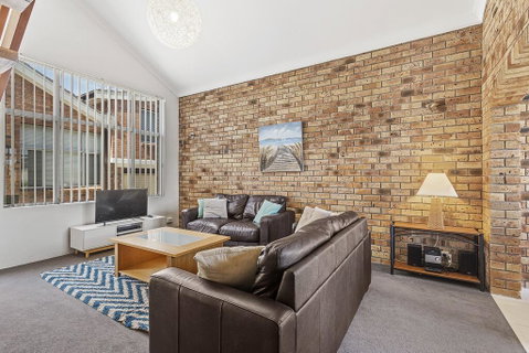 The Pines 5 - Accommodation Perth 1