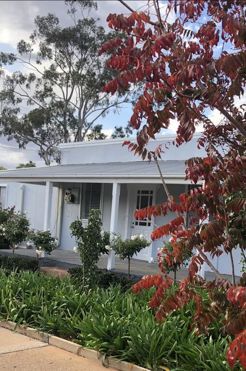 The Rested Guest 3 Bedroom Cottage West Wyalong - Accommodation Perth 3