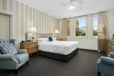 The Russell Hotel - Accommodation Perth 1