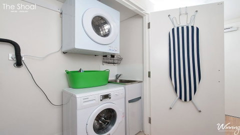 The Shoal Apartments, Unit 202/4-8 Bullecourt Street - Accommodation Perth 2