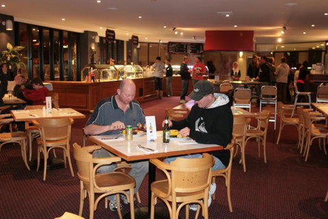 The Station Hotel - Accommodation Perth 3
