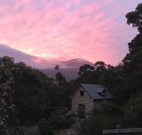 The Stone Cottage with tennis court - Accommodation Perth