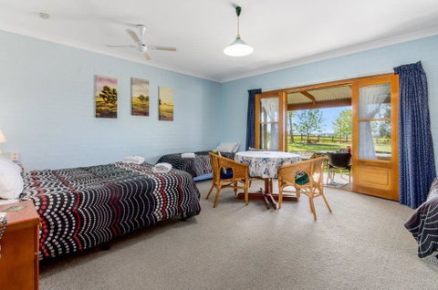 The Vineyard Motel - Accommodation Perth 3