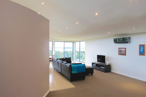 The Wave Oasis SC B&B - Accommodation Perth 3