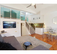 Top Floor Apartment Steps To Darling Harbour  ICC - Accommodation Perth