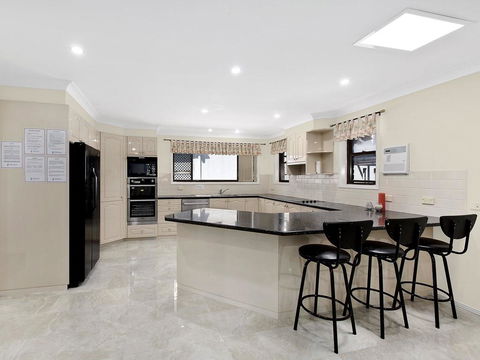 Toukley Waterfront House - Accommodation Perth 3