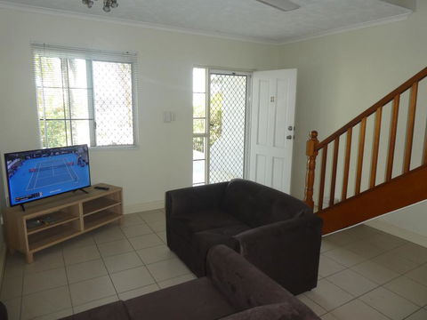 Townsville Terrace - Accommodation Perth 3