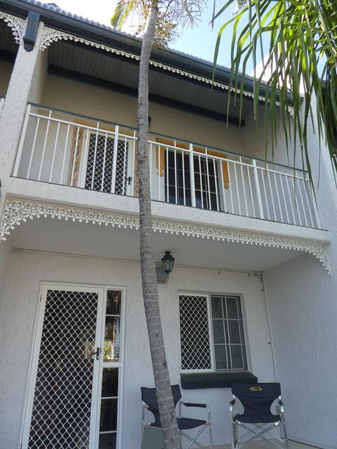 Townsville Terrace - Accommodation Perth 0