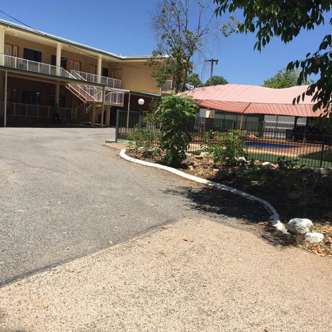 Townview Motel - Accommodation Perth 3