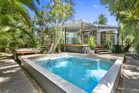 Tranquil & Tropical, Sunshine Beach - Accommodation Perth 0