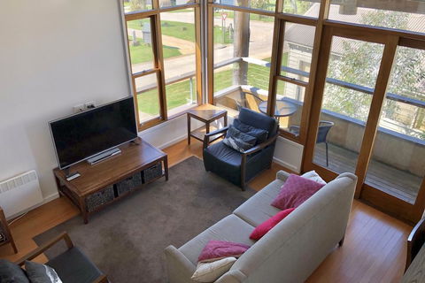 Triggerplant 3-DPA - Accommodation Perth 1