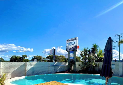 Tropicana Motel - Accommodation Perth 0