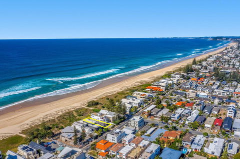 True Beachfront Beach House - Accommodation Perth 2