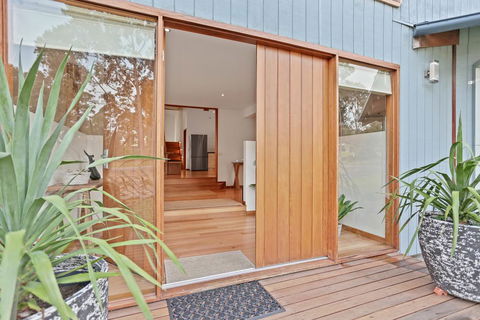 Tura Tree House - Accommodation Perth 1