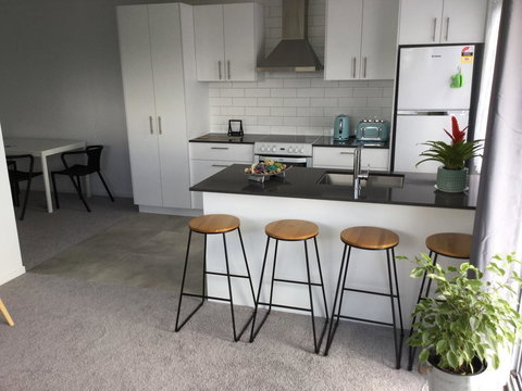 Two Bedroom Guesthouse Bundall - Accommodation Perth 0