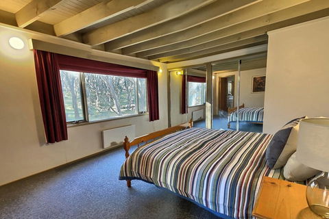 Tyee - Accommodation Perth 1