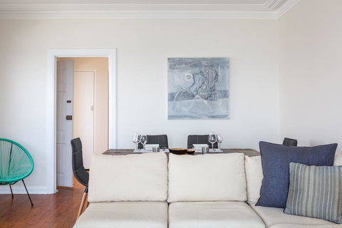 Unbelievable Clifftop Townhouse With Ocean Views - Accommodation Perth 3