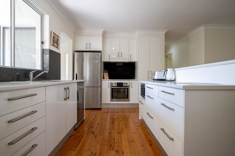 Underwood Road 62 - Accommodation Perth 2