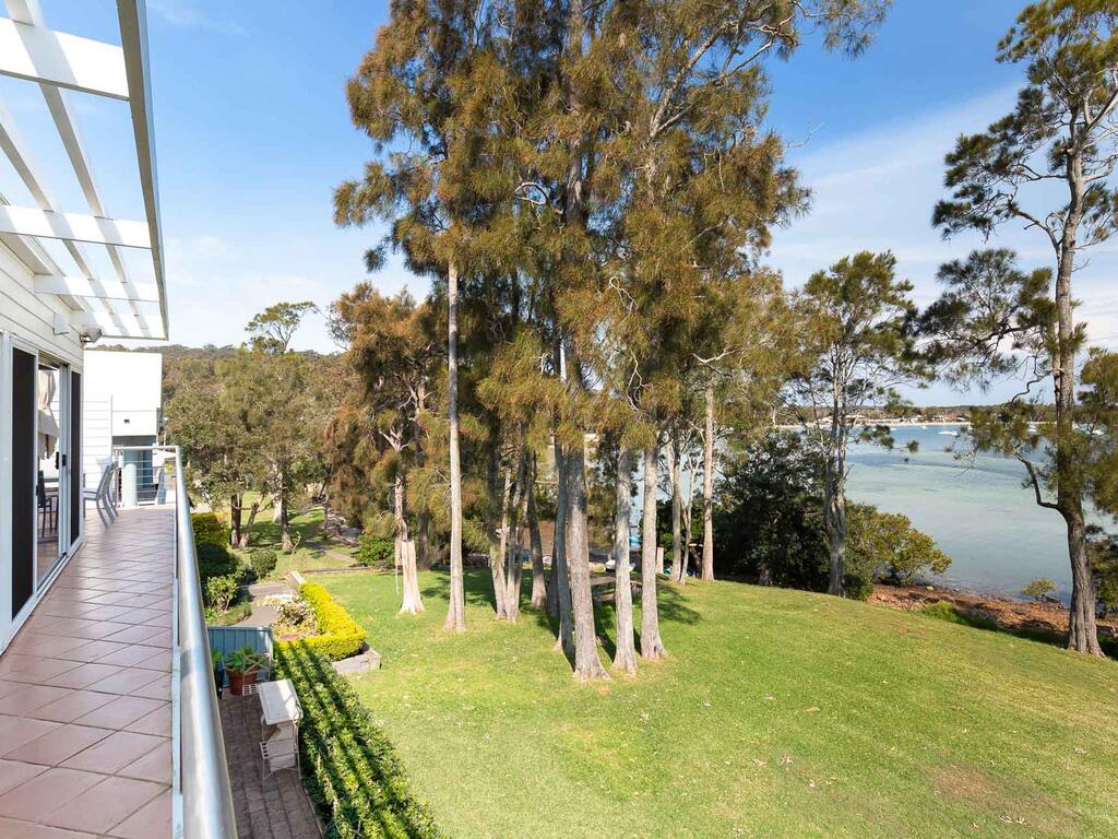 Corlette NSW Accommodation Perth