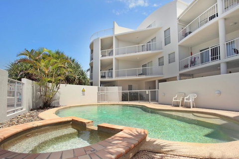 Unit 1 Marcoola Sunrise - Marcoola Beach - Accommodation Perth 1