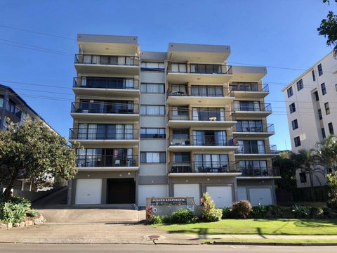 Unit 13 Oceanic, Kings Beach - Accommodation Perth 3