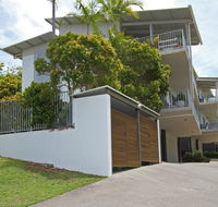 Unit 2 Sea Breeze Villas- 39 First Avenue Coolum - WIFI 400 Bond - Perth Resorts
