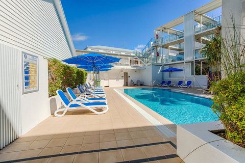 Unit 203 Plantation - Rainbow Beach, Plantation Resort Top Floor, Aircon, Free Wi-Fi - Accommodation Perth 1