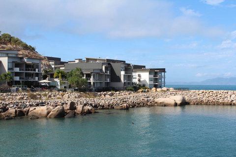 Unit 3302 One Bright Point - Accommodation Perth 1