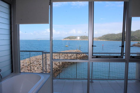 Unit 3302 One Bright Point - Accommodation Perth 2