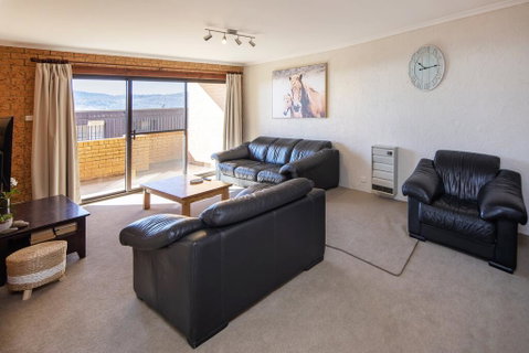 Unit 7 St Moritz - Accommodation Perth 0