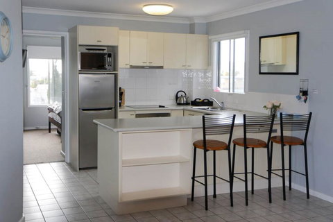 Unit 9 Bellevue - Accommodation Perth 3