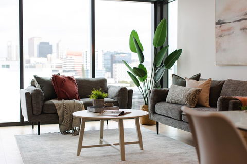 Urban Rest - Eastend - Accommodation Perth 0