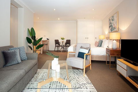 Urban Rest - York St SB - Accommodation Perth 3