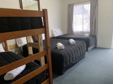 Valley View Motel - Perth Resorts 2