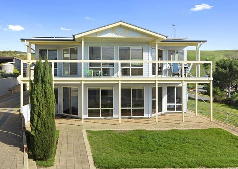 VALLEY VIEWS - 10 Valley Heights Drive - Perth Resorts 2