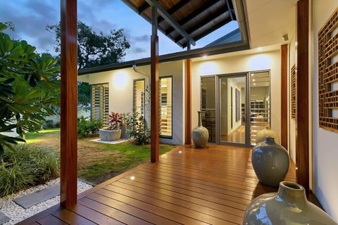 Veldree Palm Cove Rainforest Views,Privacy,Close To The Beach And Restaurants - Perth Resorts 1