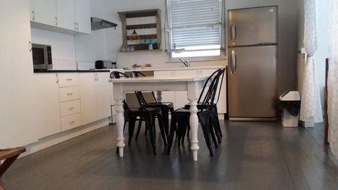 Verandah Motel - Accommodation Perth 2