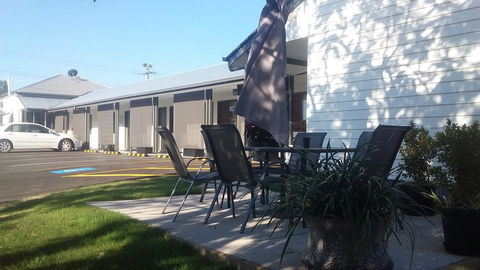 Verandah Motel - Accommodation Perth 0