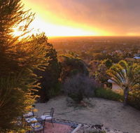 Vermillion Skies Holiday Accommodation - Perth Resorts
