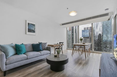 Views And Hotel-style Extras In A Great Location - Accommodation Perth 2