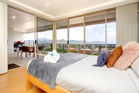 VIEWS ON ELSHEBY - Perth Resorts 1