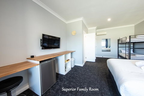 Vikas - Accommodation Perth 3