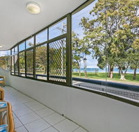Views Pool Air Conditioning - Karoonda Sands Welsby Pde Bongaree - Accommodation Perth