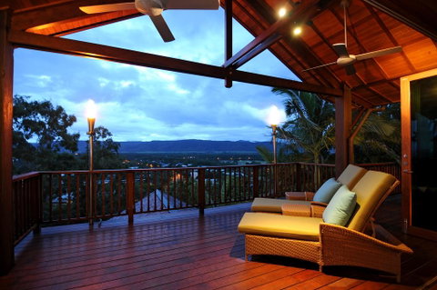 Villa Empat Puluh Dua - Accommodation Perth 1