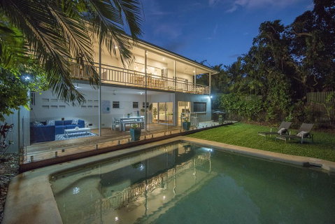 Villa Sorrento - Luxury Holiday Home - Accommodation Perth 2