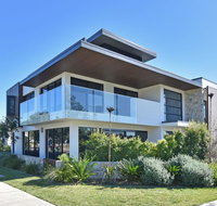 Villa Sorrento Waterside at Trinity Point - Accommodation Perth