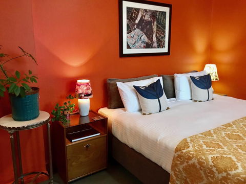 Vine Valley Inn - Accommodation Perth 0