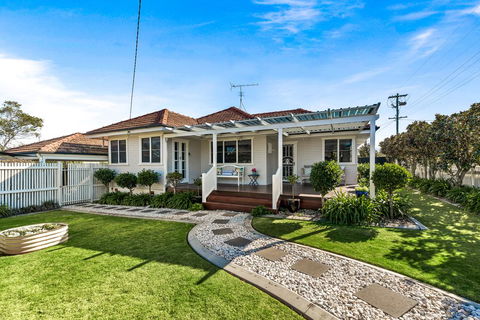 Viola House - Perth Resorts 1