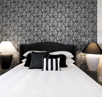 Walk everywhere in the city from a historic home - Accommodation Perth
